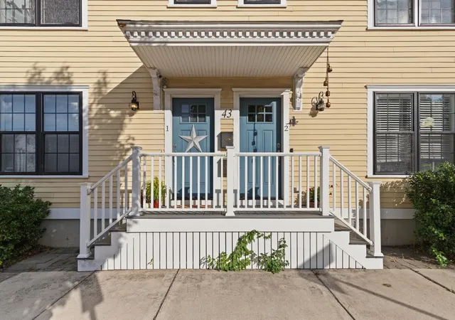 Photo 3 of Sale Pending at 43 Bridge #1, Salem, MA 01970 | MLS# 73578803 | Listing updated on 2026-10-14