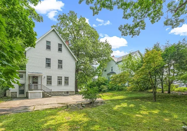 Photo 3 of Sale Pending at 239 Park Ave, Arlington, MA 02476 | MLS# 73575194 | Listing updated on 2026-10-01