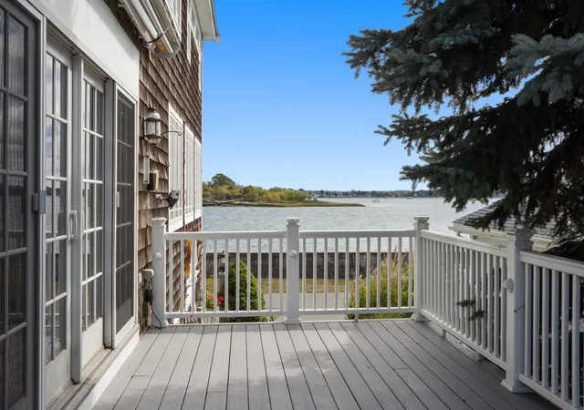 Photo 3 of Single family home for sale at 125 Edgewater Dr, Quincy, MA 02169 | MLS# 73586916 | Listing updated on 2026-10-07