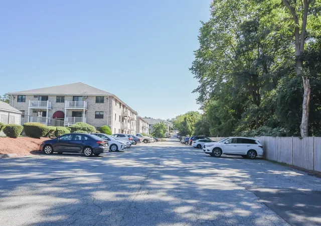 Photo 3 of Condo for sale at 8 Kenmar Dr #55, Billerica, MA 01821 | MLS# 73571047 | Listing updated on 2026-09-12