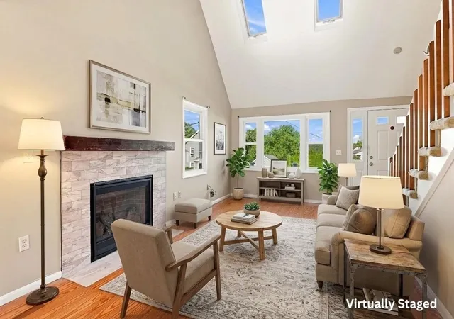 Photo 3 of Sale Pending at 679-a Burncoat St, Worcester, MA 01606 | MLS# 73570992 | Listing updated on 2026-09-23
