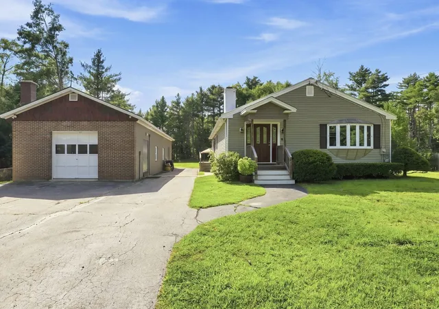 Single family home for sale at 125 Baldwinville State Rd, Winchendon, MA 01475 | MLS# 73574438
