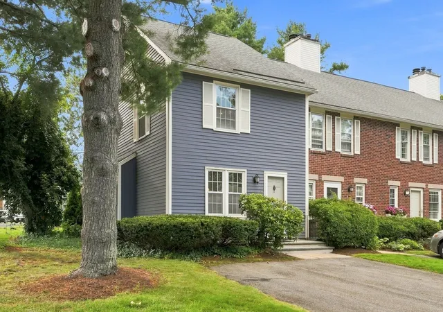 Photo 2 of Condo for sale at 2 Capstan Way #0, Swampscott, MA 01907 | MLS# 73573546 | Listing updated on 2026-09-12