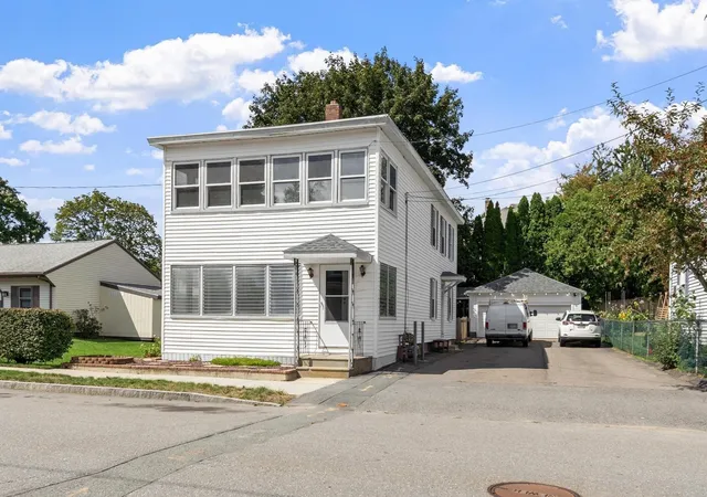 Photo 2 of Sale Pending at 262 Oak St, Clinton, MA 01510 | MLS# 73577728 | Listing updated on 2026-10-07