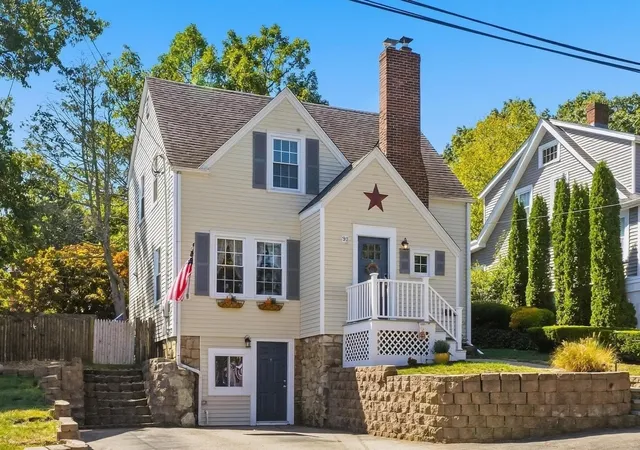 Photo 3 of Single family home for sale at 30 Hilldale Rd, South Weymouth, MA 02190 | MLS# 73585119 | Listing updated on 2026-10-12