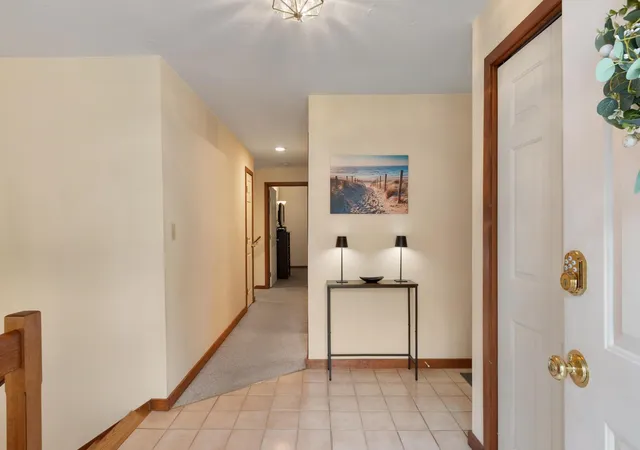 Photo 3 of Condo for sale at 1 Victoria Dr #1, Auburn, MA 01501 | MLS# 73570552 | Listing updated on 2026-09-07