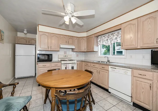 Photo 3 of Multi family home for sale at 22 Victoria St, Somerville, MA 02144 | MLS# 73572884 | Listing updated on 2026-09-14