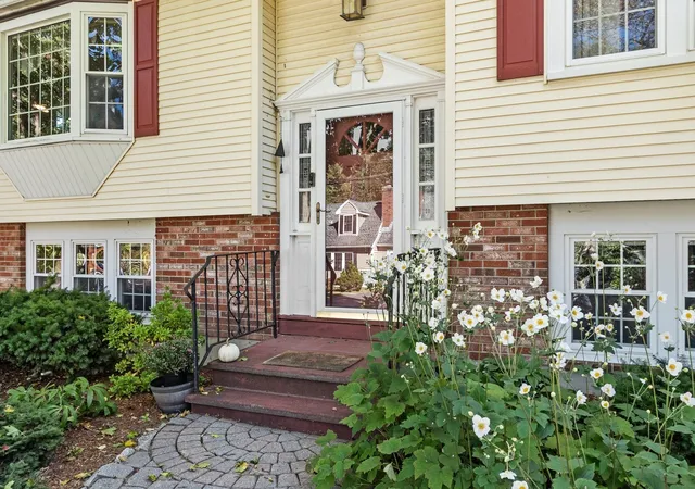 Single family home for sale at 27 3rd Street, Maynard, MA 01754 | MLS# 73582721
