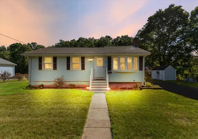 Photo 1 of Single family home for sale at 109 Lincoln Rd, Rockland, MA 02370 | MLS# 73574474 | Listing updated on 2026-09-23