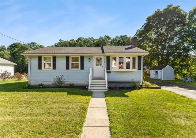 Photo 2 of Single family home for sale at 109 Lincoln Rd, Rockland, MA 02370 | MLS# 73574474 | Listing updated on 2026-09-23