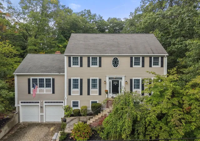 Photo 1 of Single family home for sale at 55 Brk Farm Rd, West Roxbury, MA 02132 | MLS# 73585157 | Listing updated on 2026-10-19