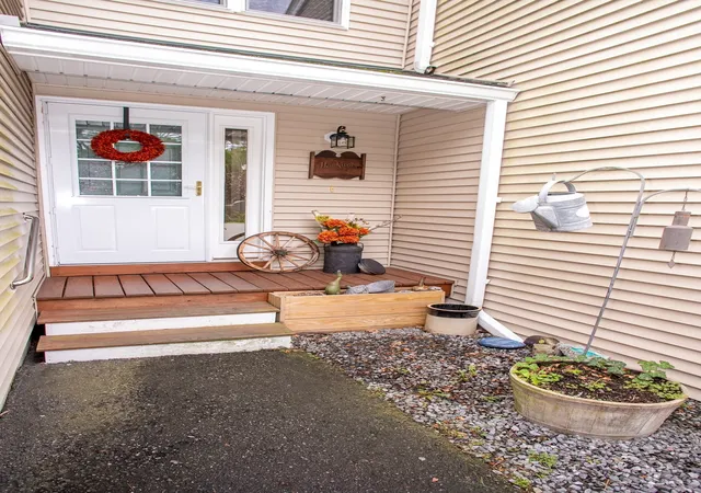 Photo 4 of Condo for sale at 10 Day Ml Dr #10, Templeton, MA 01468 | MLS# 73575278 | Listing updated on 2026-09-14