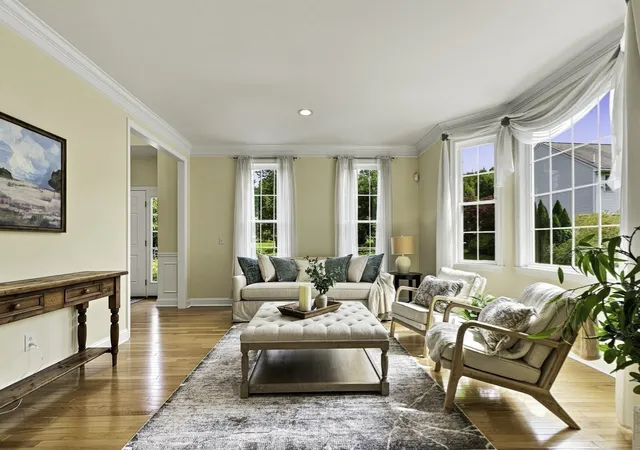 Photo 4 of Single family home for sale at 3 Washington Ln, Hopkinton, MA 01748 | MLS# 73574859 | Listing updated on 2026-09-14