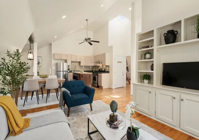 Listing Photo 1 - Condo for sale in building located at 9 High St Pl, Brookline, MA 02446 - Unit #3
