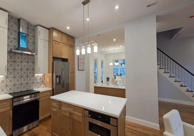 Photo 4 of Single family home for sale at 36 Mystic St, Medford, MA 02155 | MLS# 73574619 | Listing updated on 2026-09-16