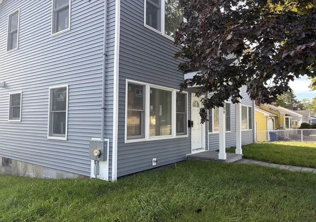 Photo 2 of Single family home for sale at 500 Pond St, Braintree, MA 02184 | MLS# 73585323 | Listing updated on 2026-10-11