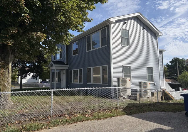 Photo 3 of Single family home for sale at 500 Pond St, Braintree, MA 02184 | MLS# 73585323 | Listing updated on 2026-10-11