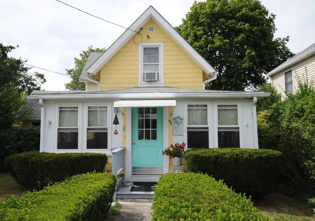 Photo 2 of Single family home for sale at 48 Highland Ave, Onset, MA 02571 | MLS# 73570554 | Listing updated on 2026-09-18