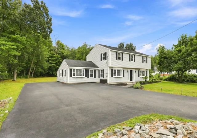 Photo 2 of Single family home for sale at 186 Andover St, North Andover, MA 01845 | MLS# 73573752 | Listing updated on 2026-09-13