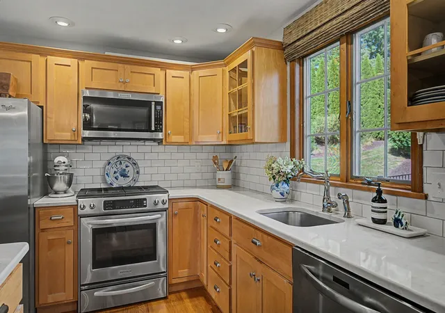 Photo 3 of Sale Pending at 56 North St, Hatfield, MA 01038 | MLS# 73572925 | Listing updated on 2026-09-29