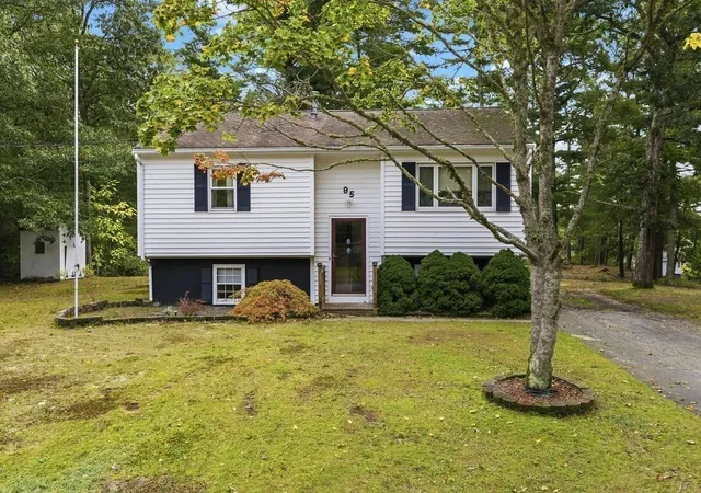 Photo 1 of Sale Pending at 95 Mayflower Ln, Wareham, MA 02571 | MLS# 73587947 | Listing updated on 2026-10-27