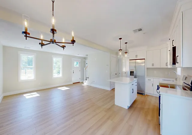 Photo 3 of Single family home for sale at 158 Wood St, Middleboro, MA 02346 | MLS# 73575453 | Listing updated on 2026-09-14