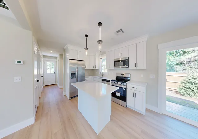 Photo 3 of Single family home for sale at 158 Wood St, Middleboro, MA 02346 | MLS# 73575453 | Listing updated on 2026-09-14