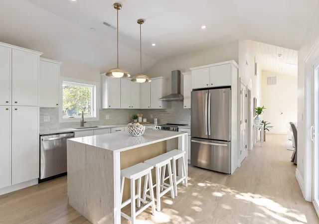 Condo for sale at 114 Hale St #3, Beverly, MA 01915 | MLS# 73574734