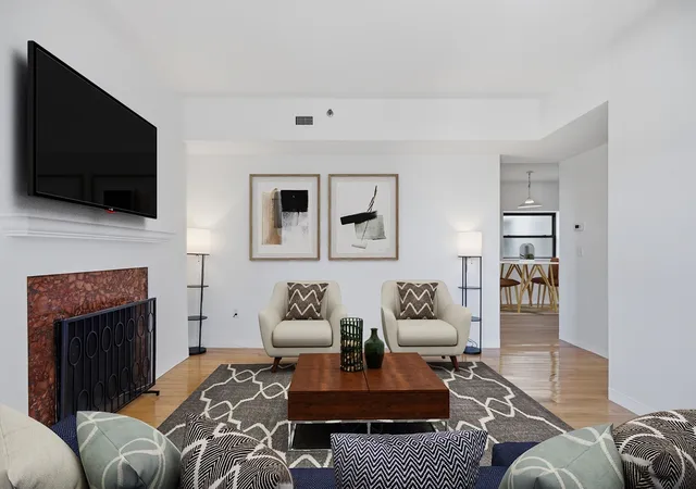 Listing Photo 4 - Condo for sale in building located at 636 Beacon St, Boston, MA 02215 - Unit #601