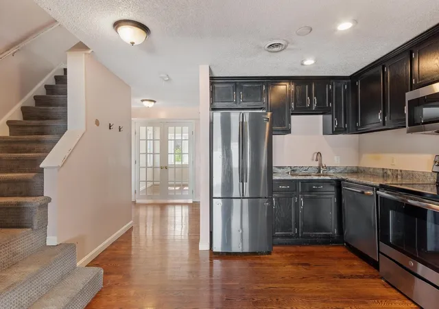 Photo 3 of Condo for sale at 43 Meadow Pond Dr #A, Leominster, MA 01453 | MLS# 73576057 | Listing updated on 2026-09-15