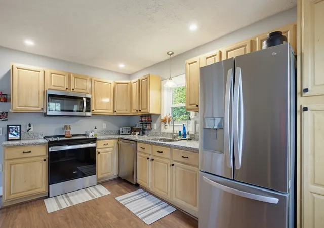 Photo 3 of Single family home for sale at 18 Beech, Baldwinville, MA 01436 | MLS# 73576448 | Listing updated on 2026-10-14
