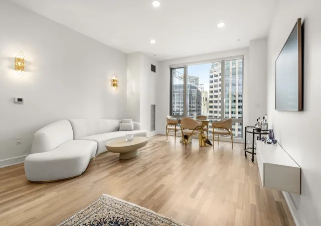 Condo for sale at 500 Atlantic Ave #PH21C, Boston, MA 02210 | MLS# 73573307