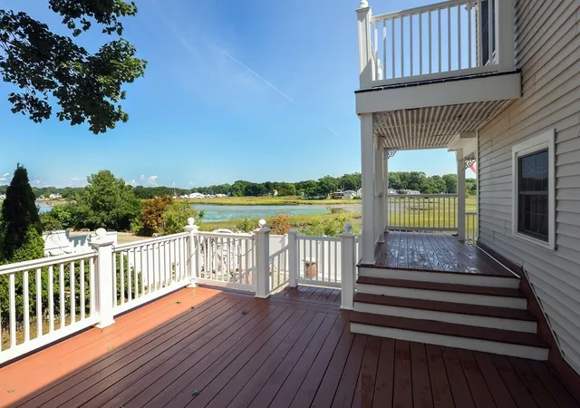 Photo 3 of Single family home for sale at 5 Seminole Ave, Weymouth, MA 02188 | MLS# 73573152 | Listing updated on 2026-09-13