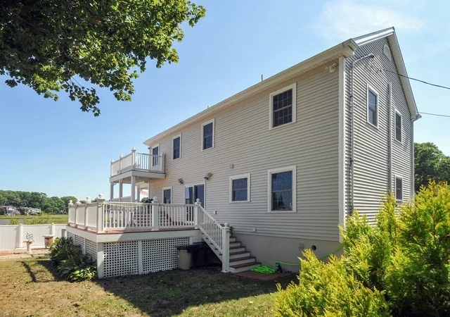 Photo 4 of Single family home for sale at 5 Seminole Ave, Weymouth, MA 02188 | MLS# 73573152 | Listing updated on 2026-09-13