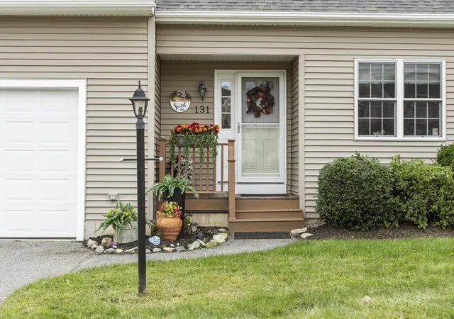 Photo 1 of Condo for sale at 131 Ariel Cir #131, Sutton, MA 01590 | MLS# 73583576 | Listing updated on 2026-10-03