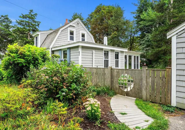 Photo 2 of Single family home for sale at 62 Cottage Rd, Newbury, MA 01951 | MLS# 73574348 | Listing updated on 2026-09-13