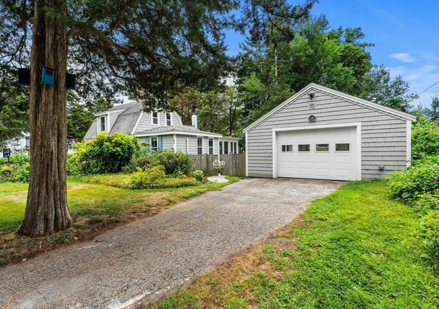 Photo 3 of Single family home for sale at 62 Cottage Rd, Newbury, MA 01951 | MLS# 73574348 | Listing updated on 2026-09-13