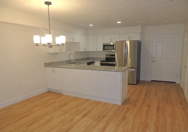 Photo 3 of Sale Pending at 28 Greenleaves Dr #815, Amherst, MA 01002 | MLS# 73571068 | Listing updated on 2026-09-02
