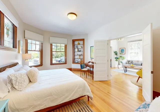Photo 3 of Condo for sale at 40 Central St #2, Somerville, MA 02143 | MLS# 73573522 | Listing updated on 2026-09-12