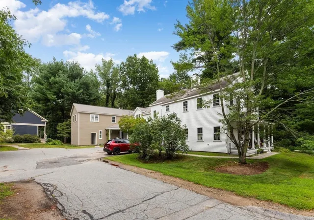 Photo 3 of Sale Pending at 14 North Cmns #C, Lincoln, MA 01773 | MLS# 73573020 | Listing updated on 2026-09-15
