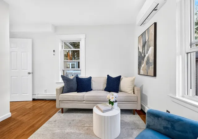 Listing Photo 5 - Condo for sale in building located at 23 Shepard Ct, Winchester, MA 01890 - Unit #23
