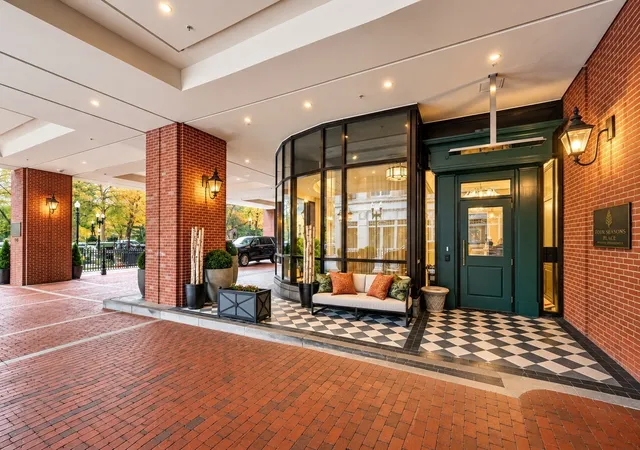 Photo 2 of Condo for sale at 220 Boylston St #1514, Boston, MA 02116 | MLS# 73584811 | Listing updated on 2026-10-15