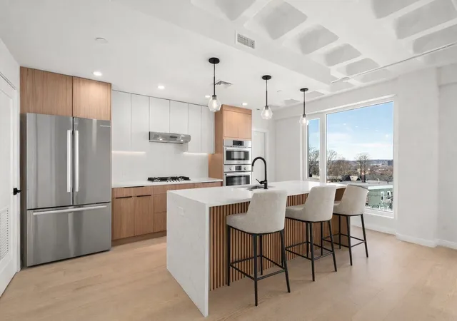 Photo 2 of Condo for sale at 125 Lowell St #6C, Somerville, MA 02143 | MLS# 73572861 | Listing updated on 2026-09-12
