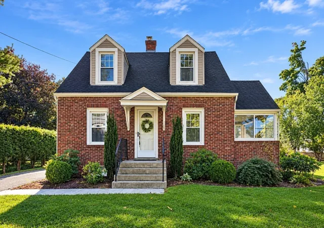 Photo 1 of Sale Pending at 25 Dearborn St, East Longmeadow, MA 01028 | MLS# 73583523 | Listing updated on 2026-10-07