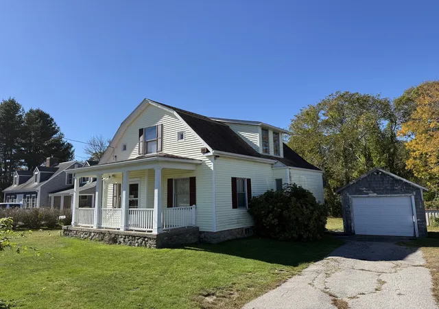 Photo 1 of Single family home for sale at 381 Slocum Rd, North Dartmouth, MA 02747 | MLS# 73587831 | Listing updated on 2026-10-11