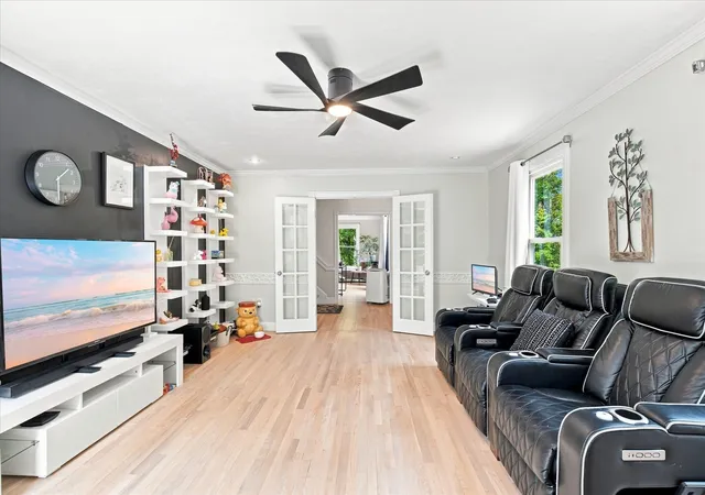 Photo 3 of Single family home for sale at 31 Quaker Village Ln, East Sandwich, MA 02537 | MLS# 73570375 | Listing updated on 2026-09-23