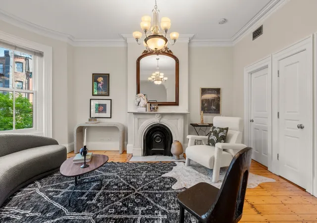 Photo 3 of Condo for sale at 4 Clarmont Park #2, Boston, MA 02118 | MLS# 73578418 | Listing updated on 2026-10-22
