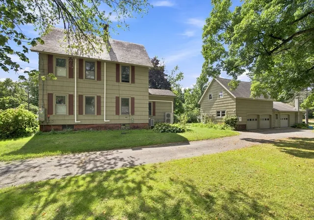 Photo 3 of Sale Pending at 94 Meridian St, Greenfield, MA 01301 | MLS# 73574099 | Listing updated on 2026-09-30