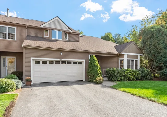 Photo 1 of Condo for sale at 1102c Ridgefield Cir #1102C, Clinton, MA 01510 | MLS# 73587836 | Listing updated on 2026-10-11