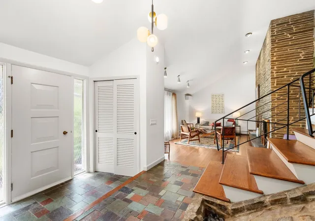 Photo 3 of Sale Pending at 326 Williams, Longmeadow, MA 01106 | MLS# 73576002 | Listing updated on 2026-09-18